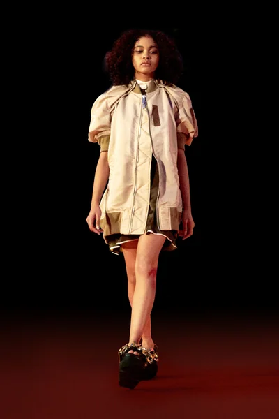 Look 22